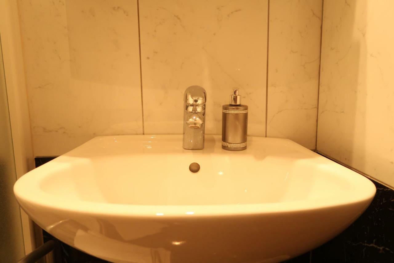Apartment Casa Podstrana Luaran gambar